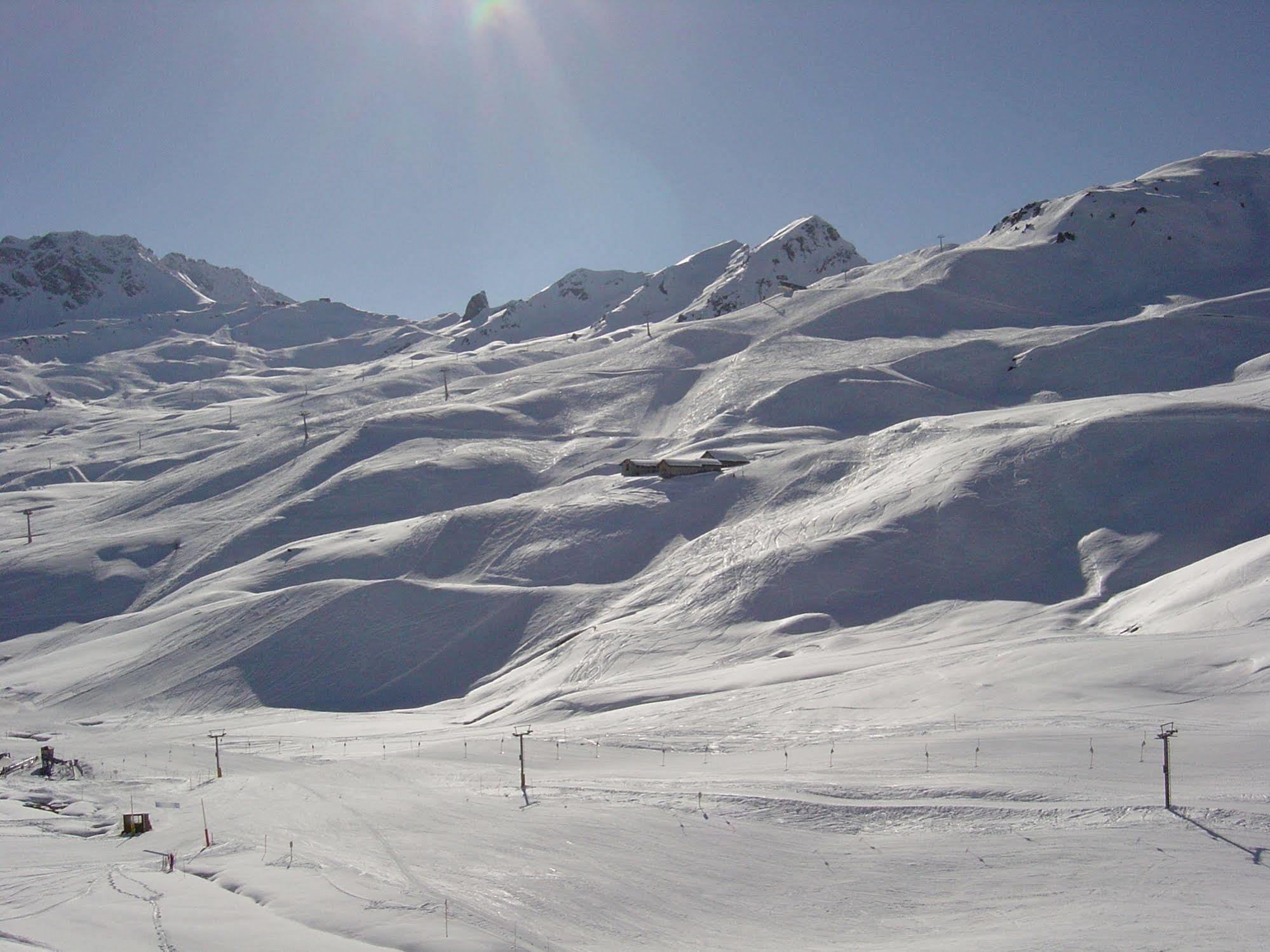 Hotel The Excelsior Ostfluegel Arosa Exterior foto